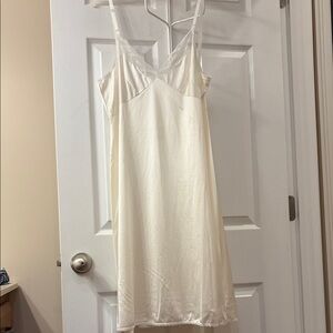 Vintage lace trim slip dress; size 38 bra; size 16-18
